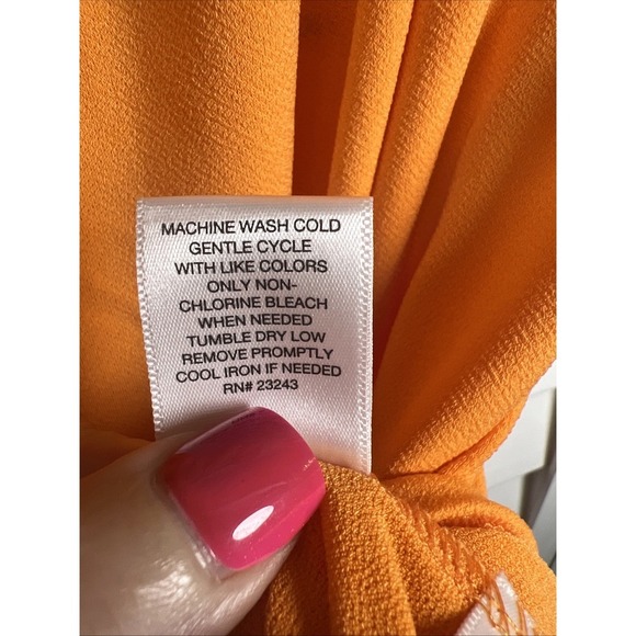 New York & Company Cold Shoulder Ruched Top Size Medium Orange NWT - Picture 7 of 8